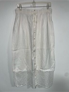 Johnny Was White Button Front Skirt with Lace Panel